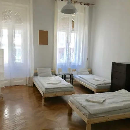Citycenter Hostal